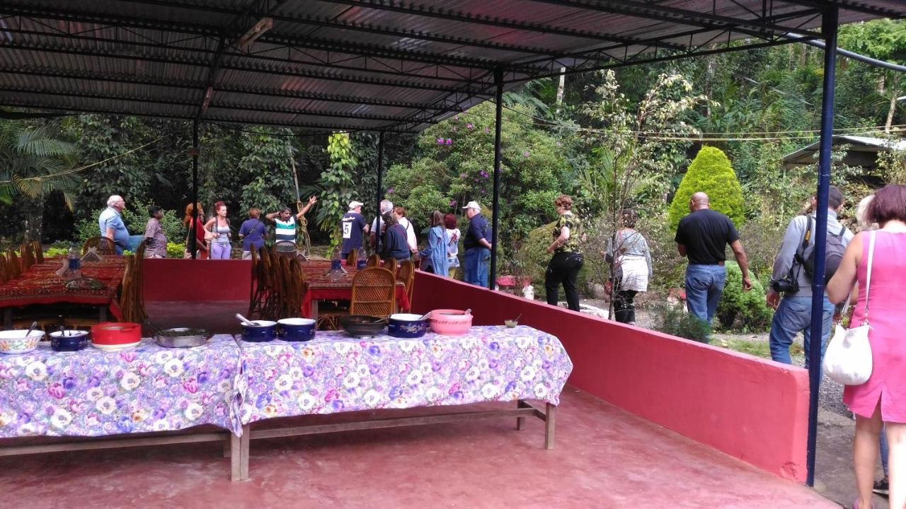 Philip Mary Farm Stay Thekkady Eksteriør bilde