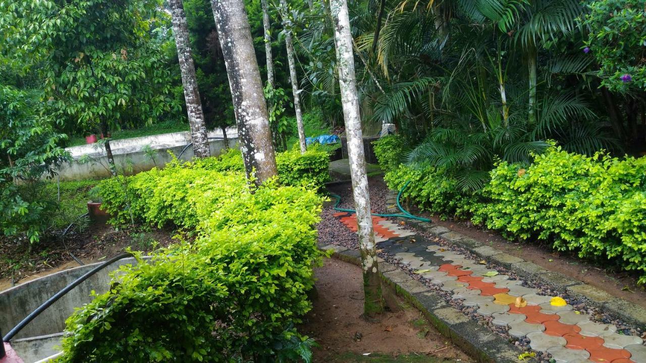 Philip Mary Farm Stay Thekkady Eksteriør bilde